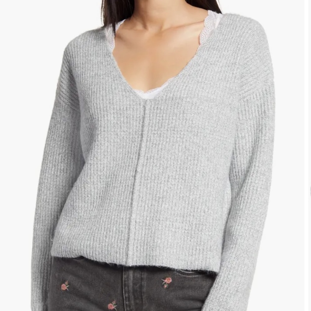 BP. Weekend V-Neck Sweater, Small, Gray Medium Heather